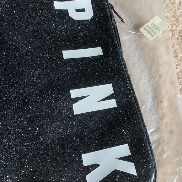 Victoria's Secret | Bags | Brand New Victorias Secret Laptop Sleeve ...